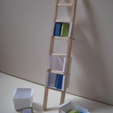 "Bücherleiter"...>Ladder of books<...